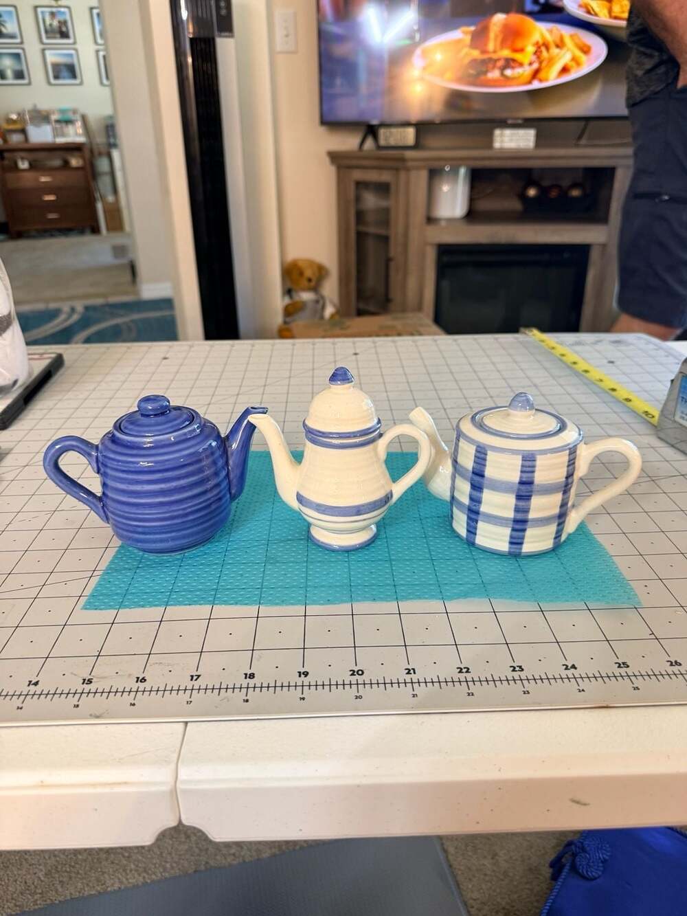 Country Living Dry Goods Enesco 1999 Vintage Ceramic Mini Teapots - Lot of 3